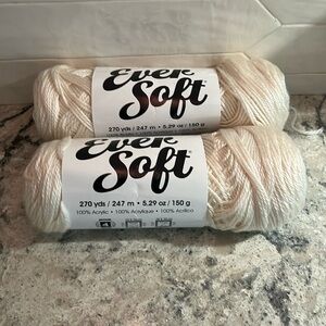 Premier Ever Soft yarn 100% Acrylic Lot of 2 skeins  cream color 1138-02